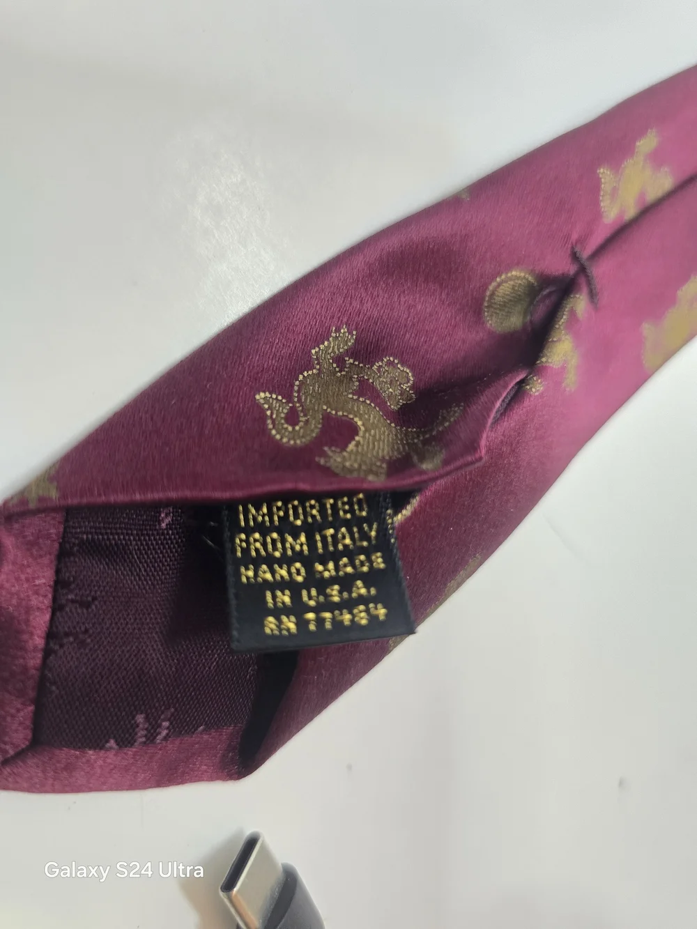 Anne Klein Men Burgundy Tie with Gold Crest Motif